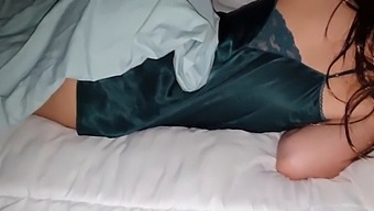 Amateur Homemade Video Of A Stepsister'S Pov Orgasm