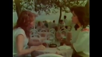 Vintage Turkish Wife Sailh Gerney Gets Orgasm In Hd Video