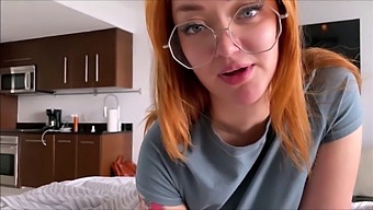 Teenage Step Sister Gives A Blowjob And Gets Her Pussy Filled With Cum