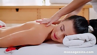 I Gave My Masseuse Full Permission To Do Anything With Me